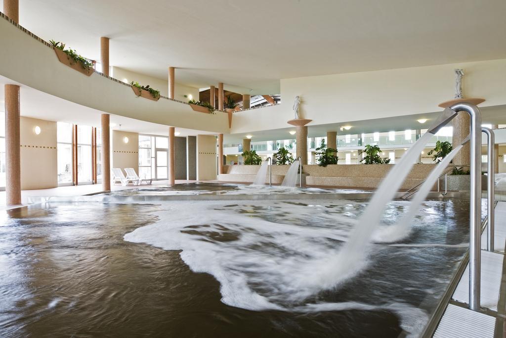 Martfu Hotel Thermal Spa Buitenkant foto